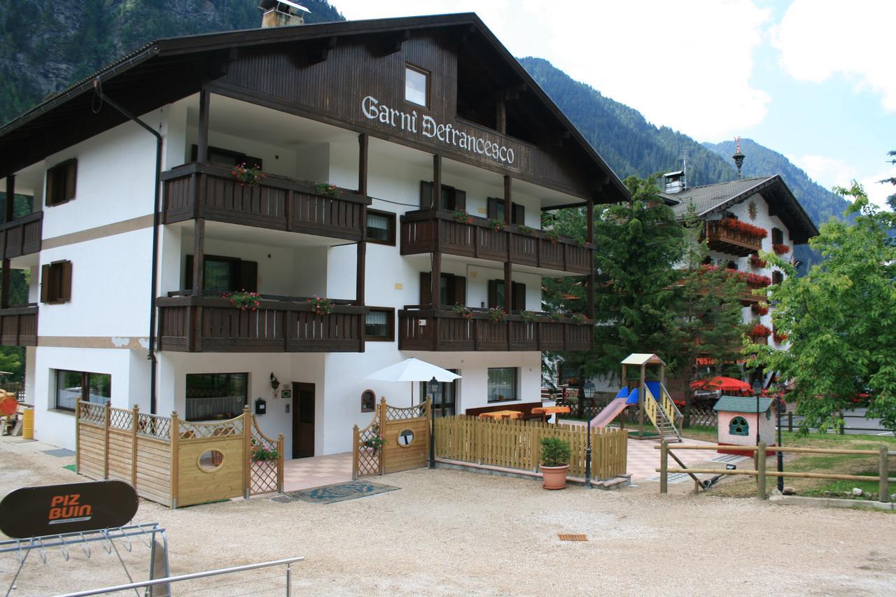 坎皮泰洛迪法萨 Garni Defrancesco酒店 外观 照片