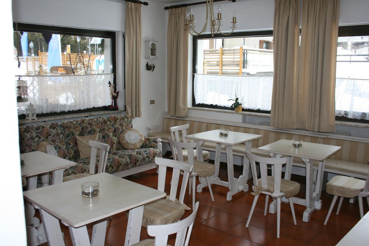 坎皮泰洛迪法萨 Garni Defrancesco酒店 外观 照片